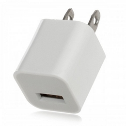 AC Powered Charger Charging Adapter for iPhone 5 / 4 / 4S / Samsung / HTC + More - White (US Plug)